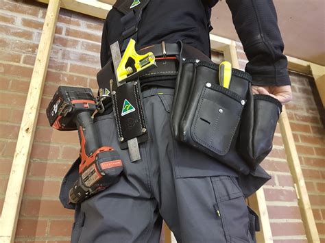 Buckaroo Tool Belt: The Ultimate Accessory for Tradespeople | SkySeaTree