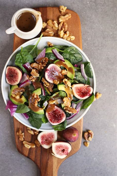 Spinach Fig Salad with Balsamic Vinaigrette | My Darling Vegan