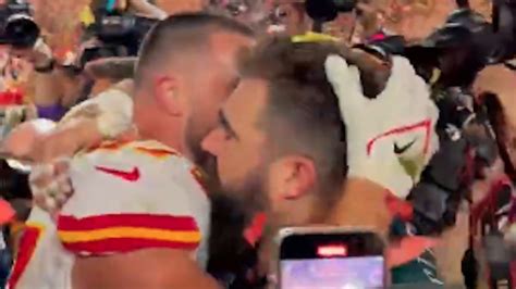 Jason Kelce reveals what he said to brother Travis after Super Bowl