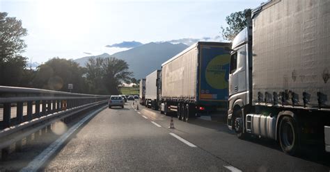 Traforo Del Monte Bianco La Chiusura Per Lavori Posticipata Di Otto