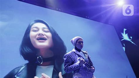 Kolaborasi Melly Goeslaw Dan Nike Ardilla Dalam Lagu Bertemu Kembali