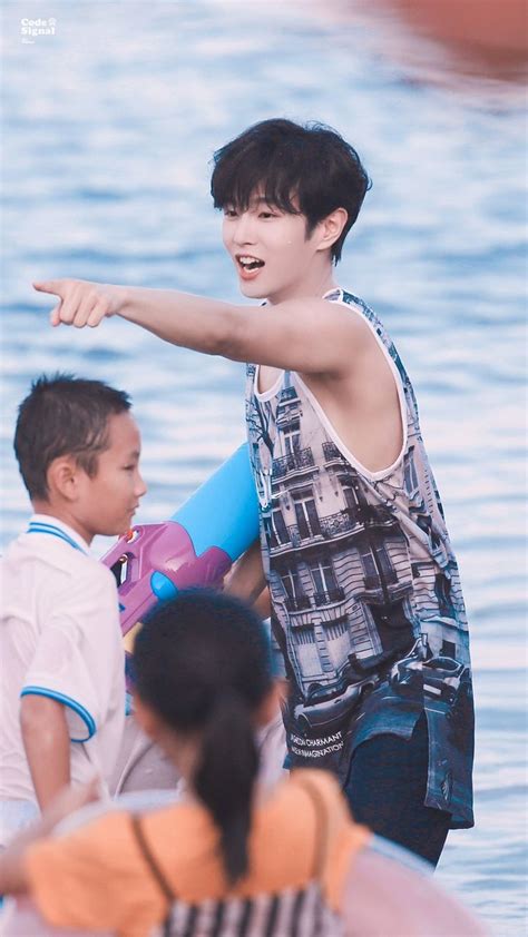 Li Wenhan 200711 Cr Codesignal Filming 完美的夏天