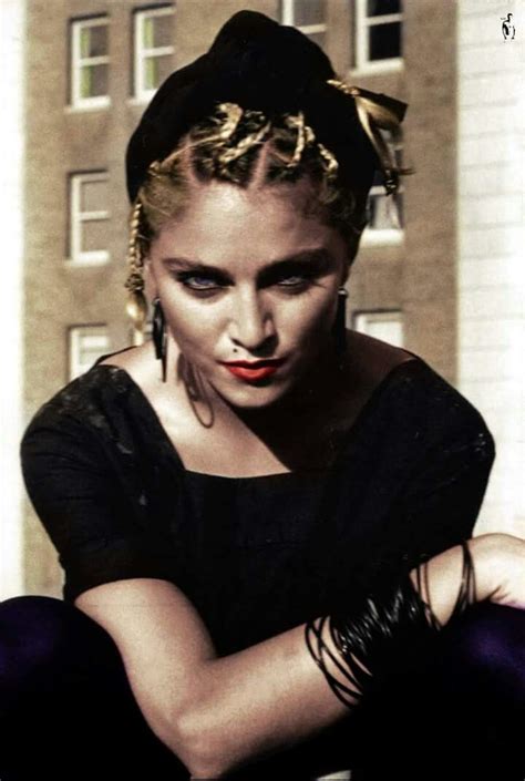 Pin By U271eu210au044fu03b1u221a On мα∂σииα ρнσтσѕнσρ Madonna Young Madonna Photos