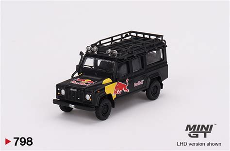 Minigt Card Version Land Rover Defender Red Bull Luka Red