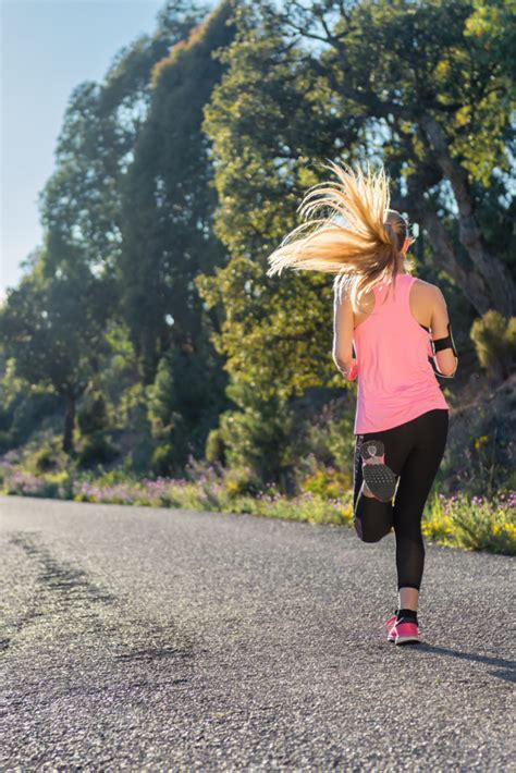 The 9 Best Pre Run Stretches And How To Do Them Properly Run With