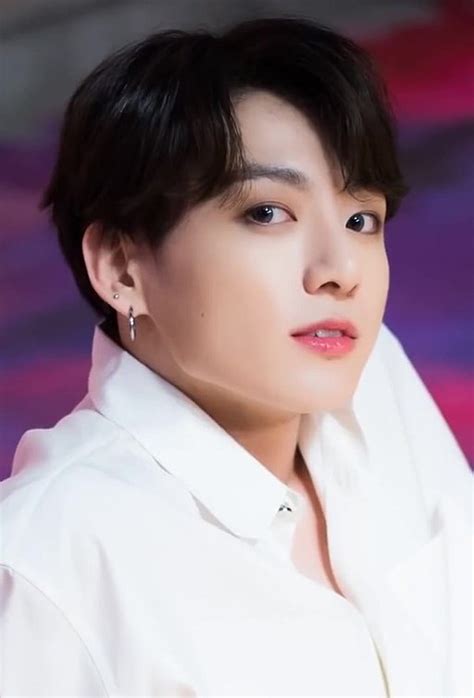 Bts Jungkook Creates History Becomes First K Pop Solo Artist To Win At