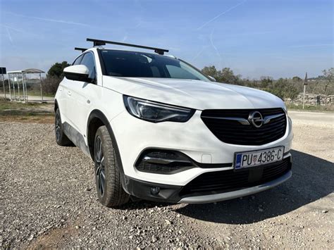 Opel Grandland X Hybrid4 PHEV 2020 God