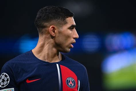 Retour d Achraf Hakimi dans l équipe du PSG pour le match contre Brest