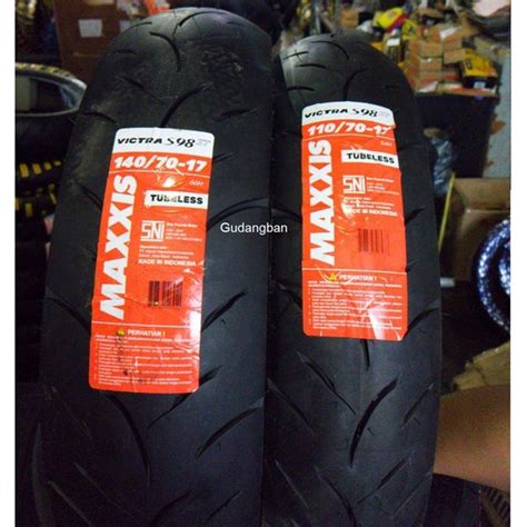 Jual PAKET 2 BAN RING 17 SALE MAXXIS VICTRA 110 70 17 Dan 140 70