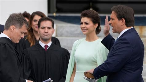 Ron Desantis Is Sworn In For A 2nd Term In Florida As 2024 Speculation