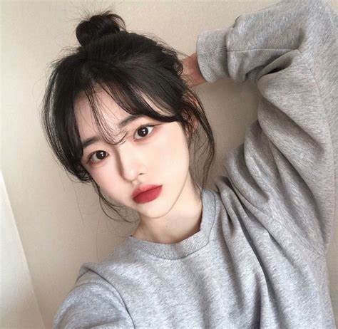 Pin de 𝐶𝑢𝑡𝑒𝑛𝑒𝑠𝑠 en Peinados coreanos Peinado ulzzang