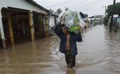 Recuento de los daños provocado por el paso de Eta en Honduras VIDEO