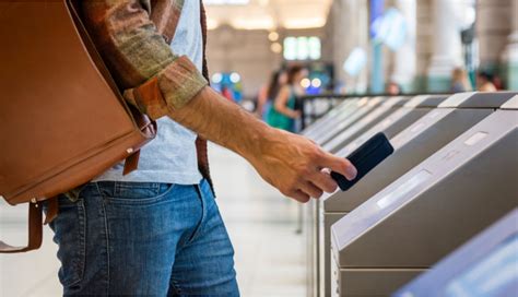 rfid hid card security  convenience