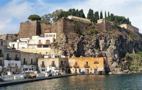 Castello Di Lipari Isola Di Lipari Itbeach