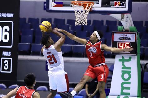 Pioneer Ousts Ginebra To Complete Leg 3 Q Finals Cast ABS CBN News