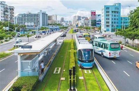 Pin De Azhar Masood Em Public Transit Arquitetura Param Trica