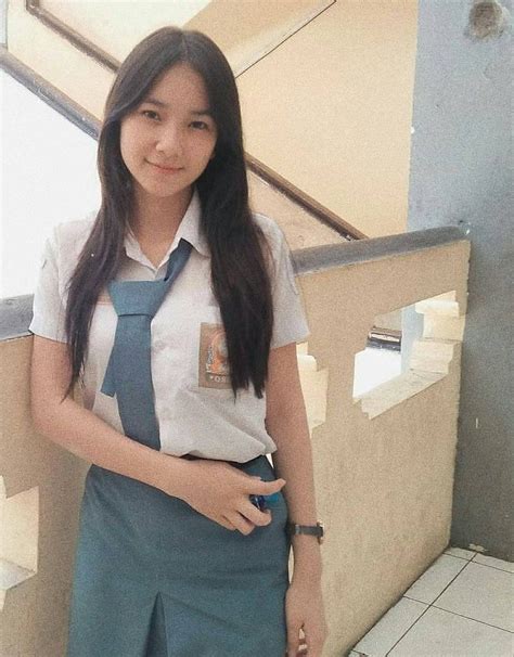 Gadis Sma Putih Dan Cantik Kekinian