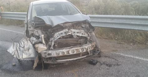 Calabria Tragico Incidente Stradale Muore 39enne