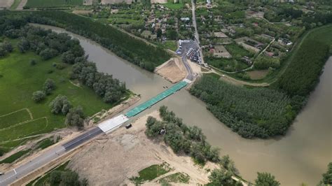 Punctul De Trecere A Frontierei Leova Bumb Ta Deschis Traficului