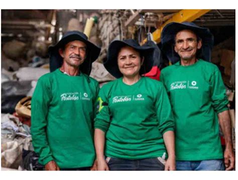 Postob N Recibe Premio Lazos A La Sustentabilidad De La Embajada