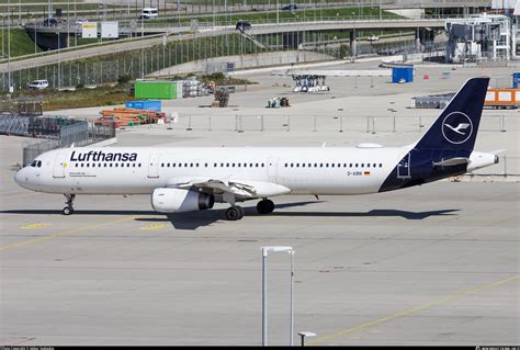 D AIRK Lufthansa Airbus A321 131 Photo by Gábor Szabados ID 1513844