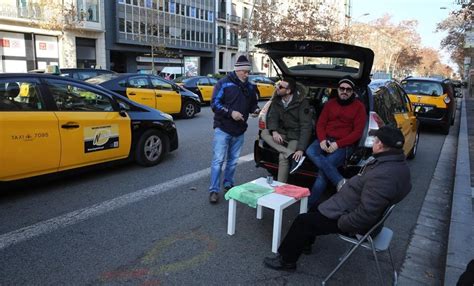 Huelga De Taxis En Barcelona Por Decisi N Uber Y Cabify Directo