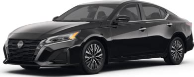 2023 Nissan Altima Specs & Feature Comparisons | Kelley Blue Book