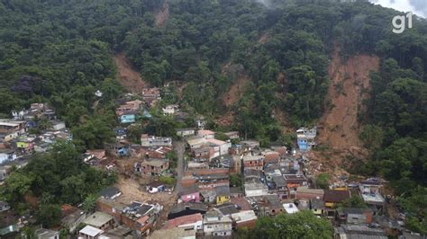 Exclusivo imagens aéreas de drone mostram destruição na Vila Sahy no