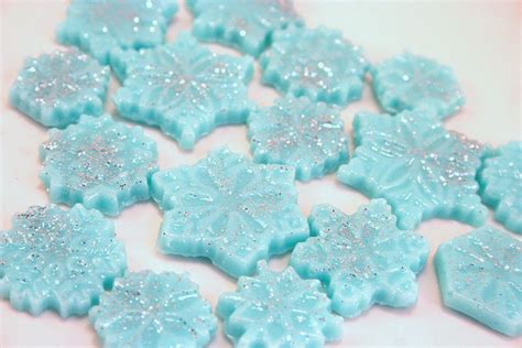 Snowflake Candies Winter Wedding Favors W/silver Edible - Etsy