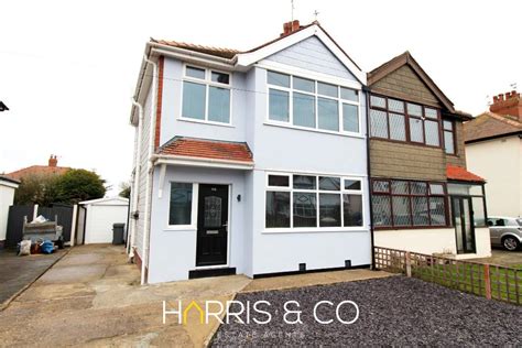 North Drive Thornton Cleveleys Fy5 3 Bed Semi Detached House £850