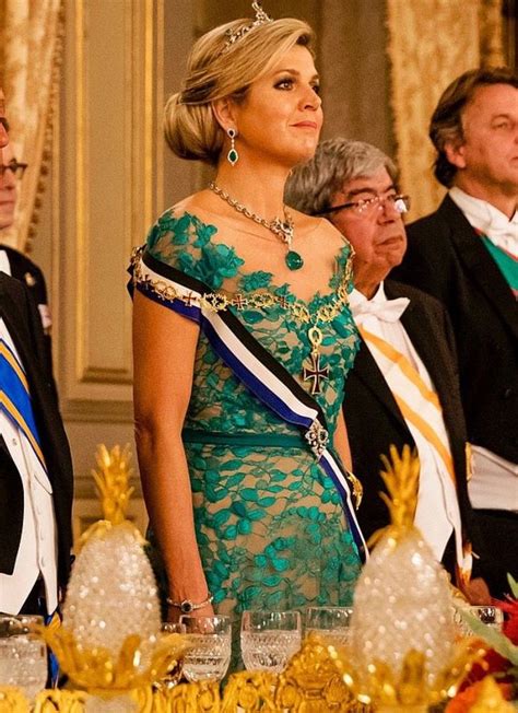 Pin Van De Lange Op Koninklijke Familie Koningin Maxima Koninklijke