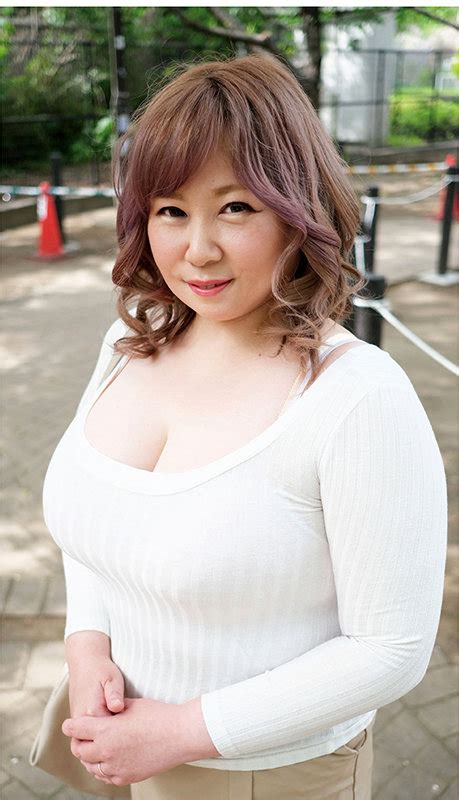 日本で一番ドスケベなおデブさん認定！ぽっちゃり熟女専門店のカリスマ爆乳風俗嬢、痴女りまくり15発射させるプライベート動画公開します。律子（53