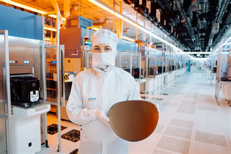 Infineon Unveils The Worlds Thinnest Silicon Power Wafer Pushing