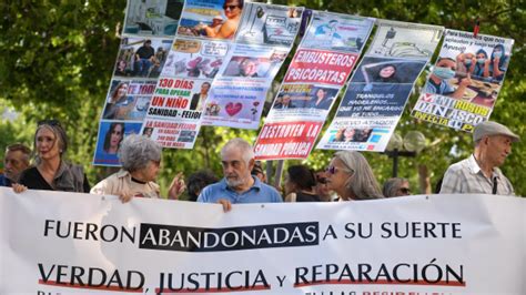 Ayuso no medicalizó las residencias porque dio prioridad al hospital de