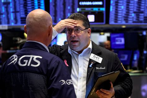 Wall Street Cerr La Semana Con Fuertes P Rdidas Y Retom La Senda