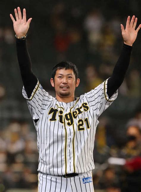 阪神タイガース 岩田稔 1000投球回記念メモリアルフォト