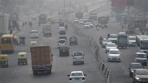 Entry Of Commercial Diesel Vehicles Banned In Delhi As Air Quality Dips