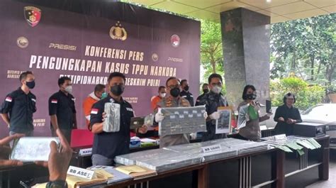 Bareskrim Polri Sita Kendaraan Mewah Hingga Puluhan Aset Tanah Senilai