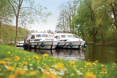 Hausboot M Ritz Hausboote Mieten Mecklenburgische Seenplatte