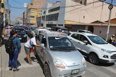 La Industria De Chiclayo Caos Vehicular En El Centro De Chiclayo