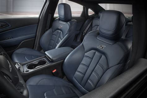 2015 Chrysler 200 Adds Two New Interior Colors | Carscoops