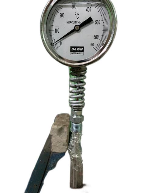 600Celsius Stainless Steel Antivibration Temperature Gauge For Water