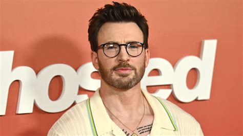 Chris Evans Says He Too Has Been Ghosted Cnn