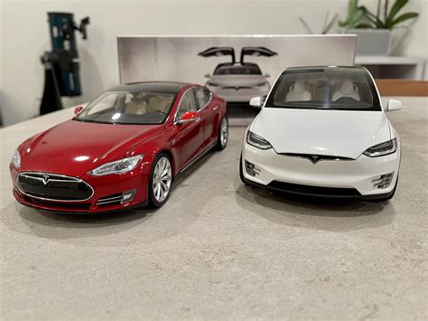 Tesla Model X : r/Diecast