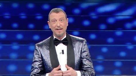 Quanto Guadagna Amadeus Stipendio Rai E Cachet Per Sanremo