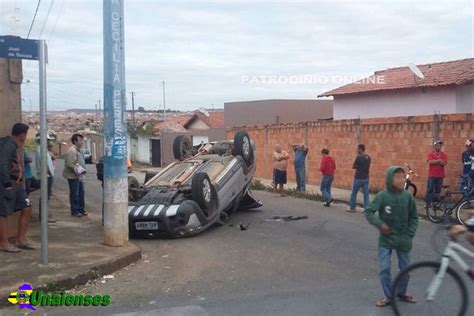 Unaienses Patroc Nio Mg Menor Ao Volante E Em Alta Velocidade