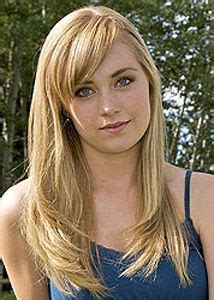 Amber Marshall Hottest Pics In Bikini Hd Wallpapers Artofit