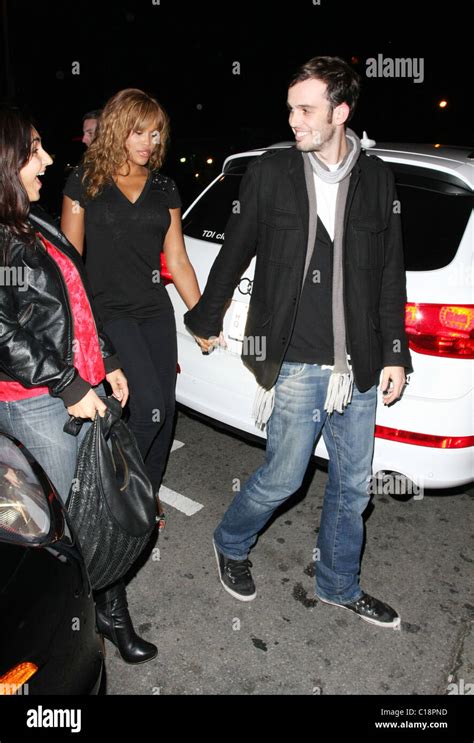 Rapper Eve Leaving Bar Deluxe Los Angeles California 12 03 09 RHS