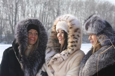 Fur Hats Fox Fur Coat Furs Hoods Winter Hats Friends Amigos Cowls