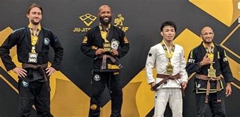 Demetrious Johnson Wins Gold At Ibjjf Masters Worlds Grappling Insider